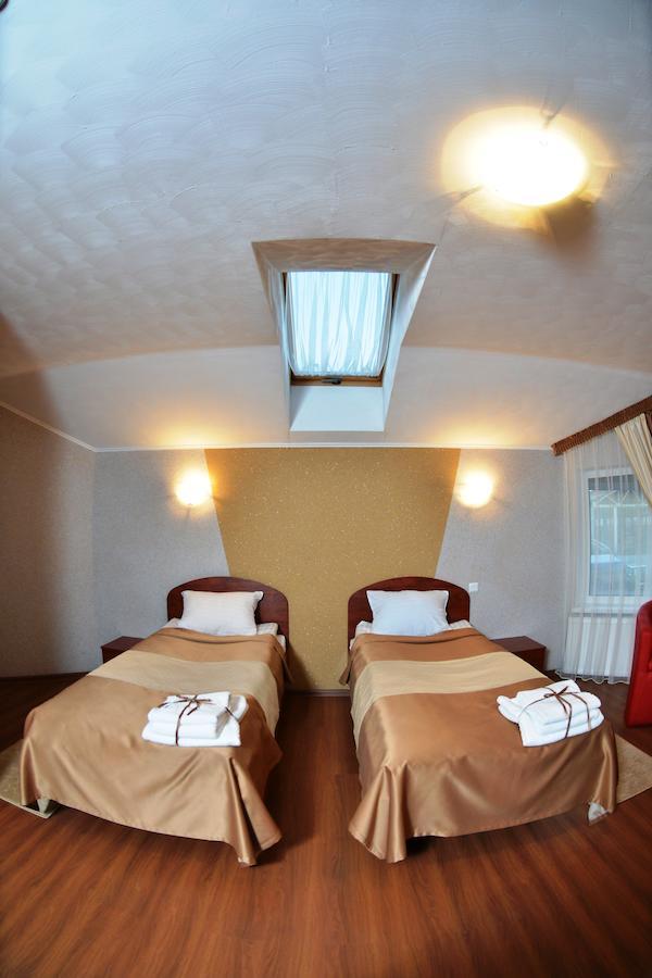 Forsage Hotel Rivne Bilik gambar